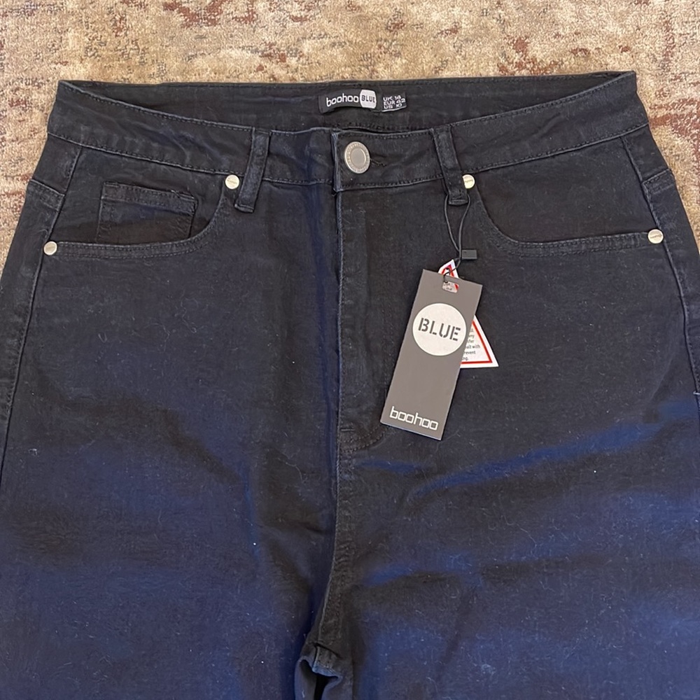 NWT BooHoo Tall Feather Trim Straight Leg Jean - Picture 7 of 11